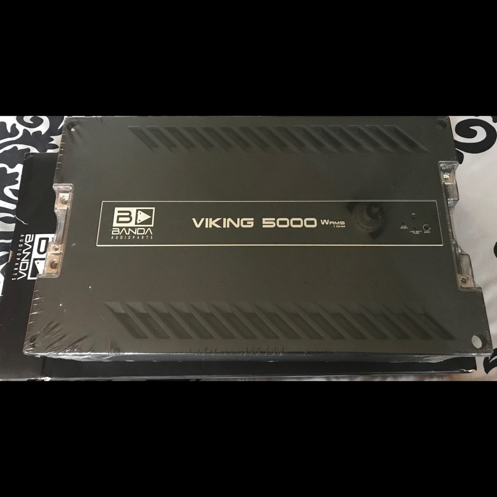 Banda audio amplifier